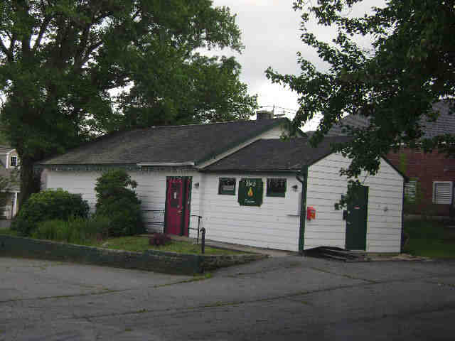 Building photograph for 5 SUNNY RIDGE RD